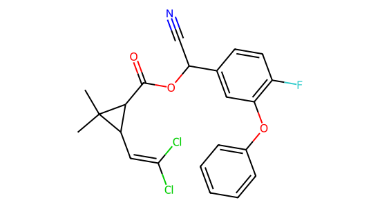 シフルトリン の化学構造